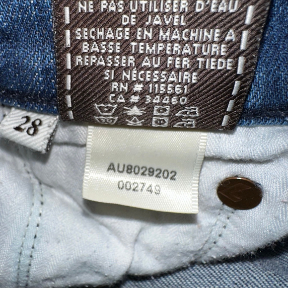 7 For All Mankind Women’s Distressed Blue Crop Straight Leg Jeans Size 28 - Picture 13 of 16